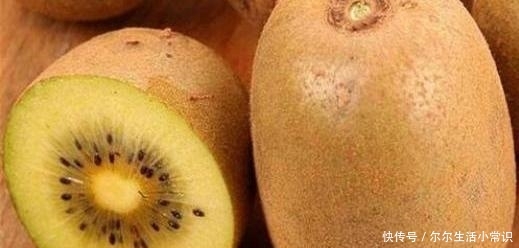  猕猴■去年卖到5块，今年5毛也没人收，果农太不容易了