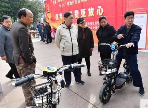  积压|新国标电动车上市就滞销？厂家新车积压，网友：我得为我安