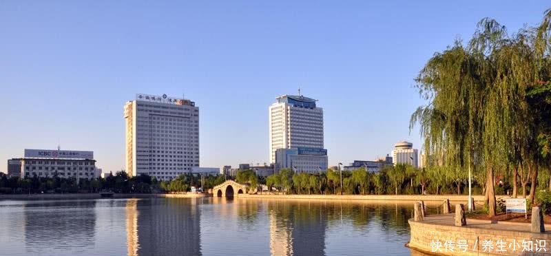  济南@山东正在悄悄“逆袭”的城市不是济南、青岛，也不是潍坊、