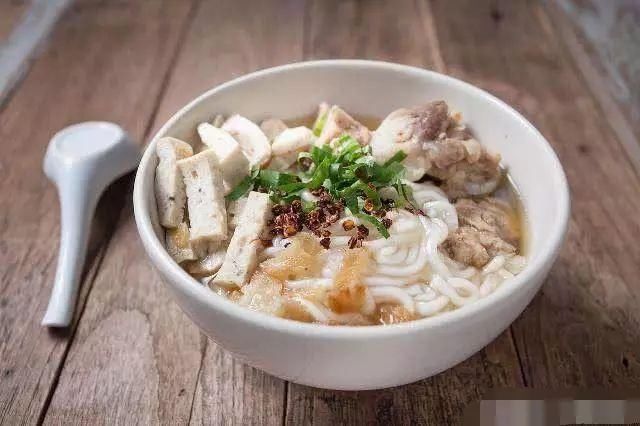 减肥时不建议吃馒头，可常吃这3样面食，可能会让体重悄悄降