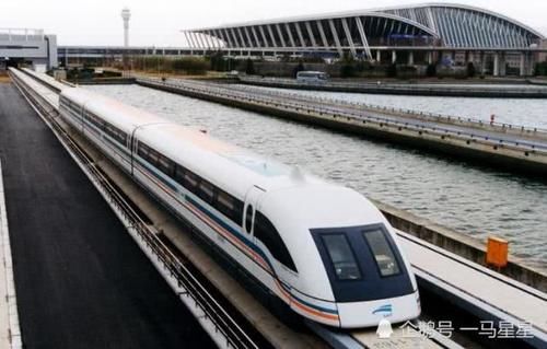  高铁：中国至今未普及的交通工具，时速比高铁还快100km，你知道