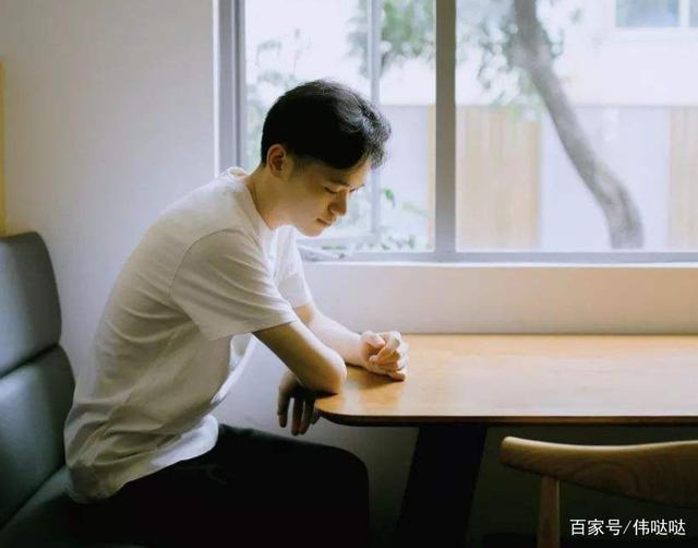 恋爱|身高160普通男孩,跨越网恋、异地去寻爱,终于抱得美人归!