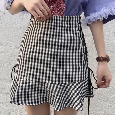 穿短裙露出安全比走光还尴尬，聪明女人穿防走光短裙裤，简约优雅