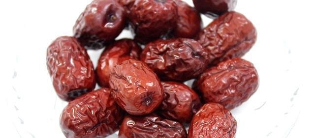  #要脏#红枣比你想的要脏，用清水是洗不干净的，简单一招，彻底清洗干净