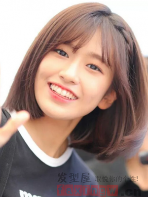 玩转清新少女发型 减龄十足还美颜