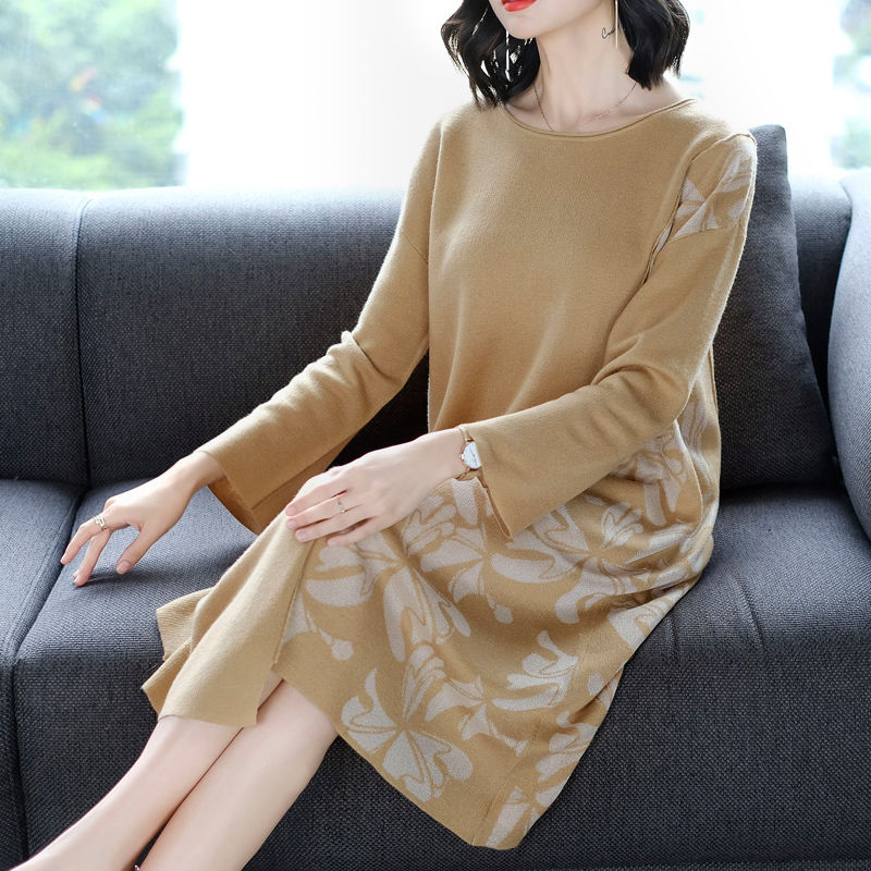 到香港才知道，如今时髦女人这样穿!洋气减龄，让你穿出与众不同