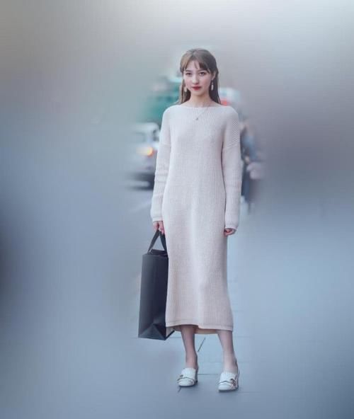  『挑选』好的材质更能带来高级感，连衣裙也要挑选好面料，时髦大气显身材