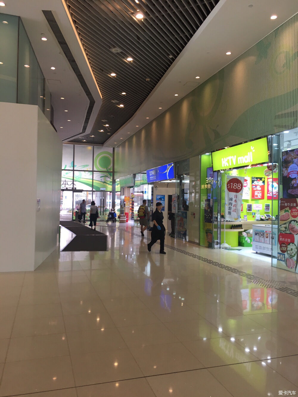  「儿童乐园」一个香港普通家庭的一天