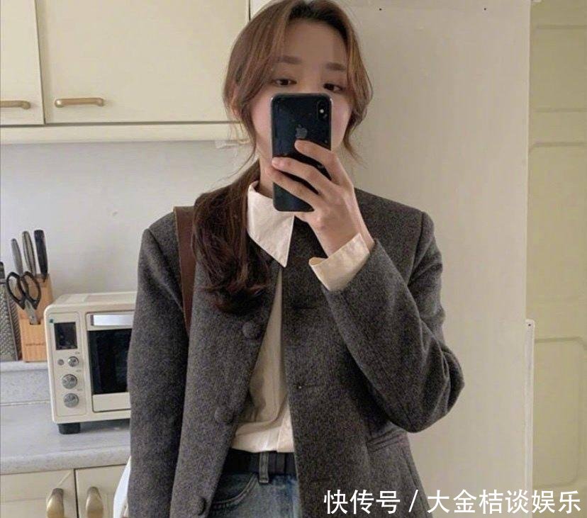  舒适@韩国欧尼简约舒适的日常搭配，气质优雅又显瘦，出门约会超吸睛
