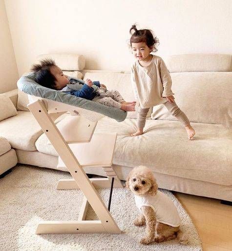  [睡觉]日本小女孩每天和狗狗一起睡觉引千万网友围观这才是晒娃晒宠物的最高境界