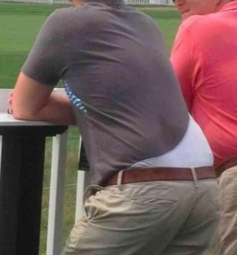 那些坑爹的衣服，穿着这些衣服出门，真想找个地缝钻进去