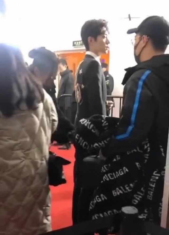 怎样才能当上明星