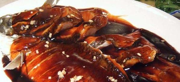 西湖醋鱼跌落神坛？为何顾客不再为国宴佳肴买单，网友：太贪心！