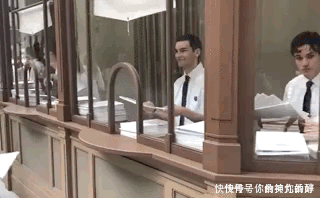 「旅程」搭乘 CHANEL 巴黎皇宫火车,开启通往新时代的旅程