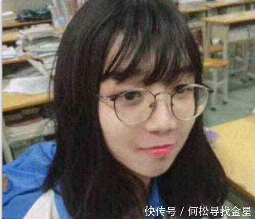 16岁男学生被化妆成这个样子，连班主任和女同学都看傻眼了！