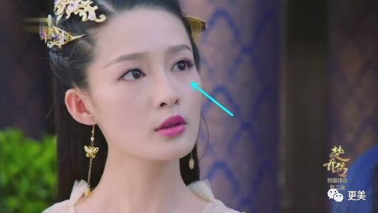 90后的郑爽关晓彤眼袋都要掉地上了，快来个医生救救她们吧!