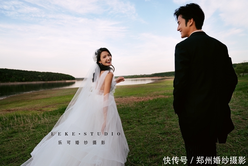 『婚纱』【乐可摄影】婚纱照小技巧,郑州婚纱摄影前十名哪家好?