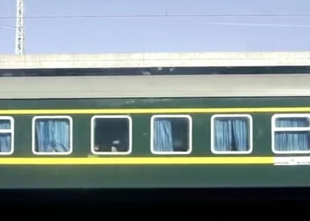 中国路程最长的火车，全程耗53小时，旅客：还没坐够