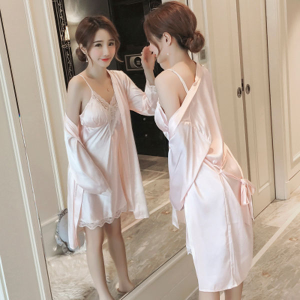 老婆太会打扮了，各类美到让人流鼻血的睡衣都敢穿，美破天际啊