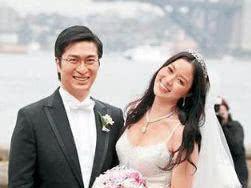 郭晶晶炫富了，对比吴佩慈徐子淇，一目了然！人生太幸福