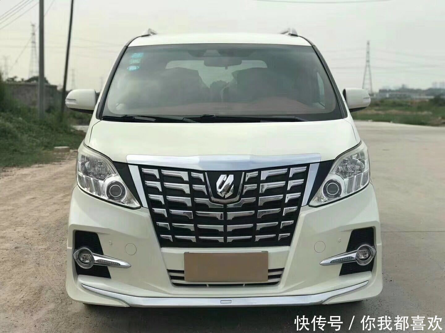 15年中东版丰田阿尔法-V6-3.5