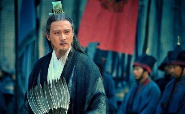 『发生』诸葛亮和庞统发生分歧,刘备:我听诸葛亮的,关羽卒