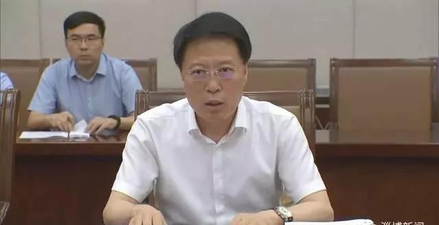  「市委书记」曾被破格提拔的市委书记，到任后准备提拔这两种干