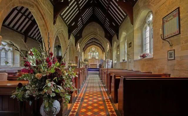 除了工业发达，英国还有被誉为“最美乡村”的科茨沃尔德