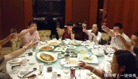 「领导」工作中,发现领导有这三种行动,要多加警惕