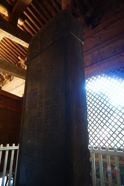 与世无争的青海“小故宫”，藏在深山里600多年