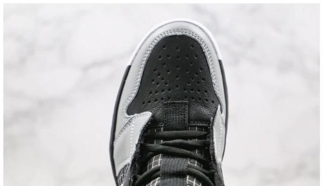  [大底]乔丹Air Jordan 1 React高帮黑灰色瑞亚大底AJ1