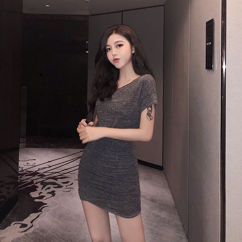 太丰满的女人不好看?瞧瞧下面的女人,彰显魅力S型,真心迷人