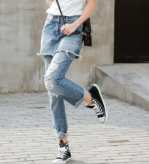 裙子里还在穿安全裤，今年最流行最火的是它，难怪回头率这么高