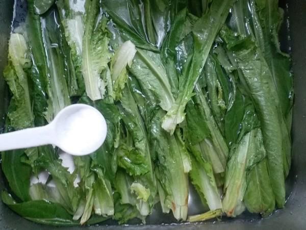  『皮肤』“天然褪黑素”终被找到，50岁姑姑不长斑皮肤好，就是经常吃它