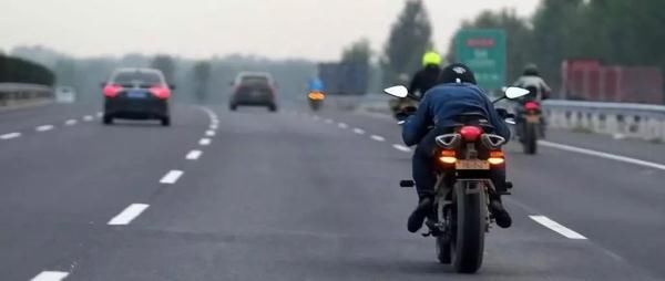  高速@9月起摩托车可通行高速公路？交通部回应了！