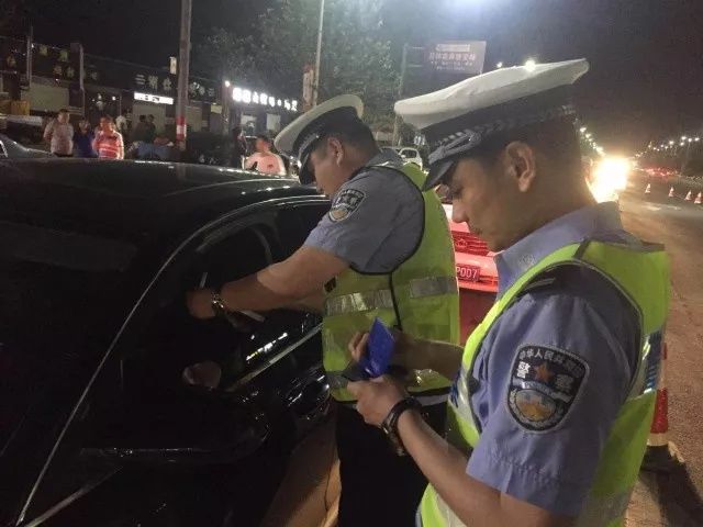 全省458名驾驶人被终生禁驾,他却领到了终身驾