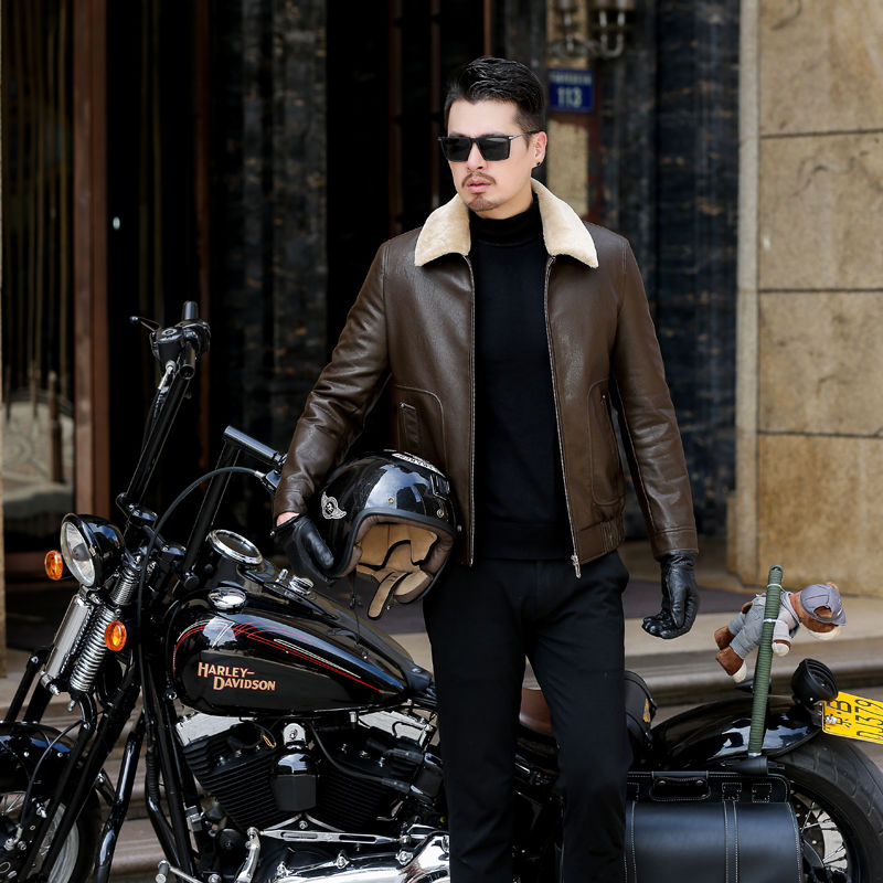 去上海，才发现自己穿外套多么土!瞧瞧这些皮衣，路人纷纷回头