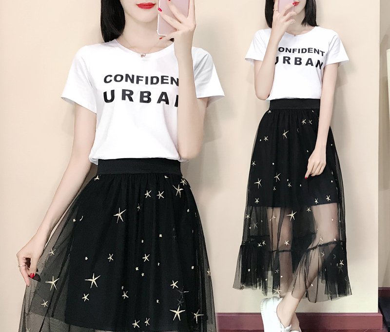 难怪小个子老婆把高跟鞋都扔了！晚晚风装+平鞋，上身既显腿长