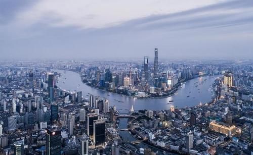  「gdp」上半年长三角GDP出炉，上海GDP最高，苏州排名有点惊讶