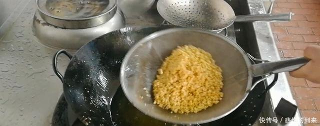 「将基围虾」淮扬菜大厨教你蒜蓉酱+蒜蓉粉丝蒸虾做法,好吃上档次,操作简单
