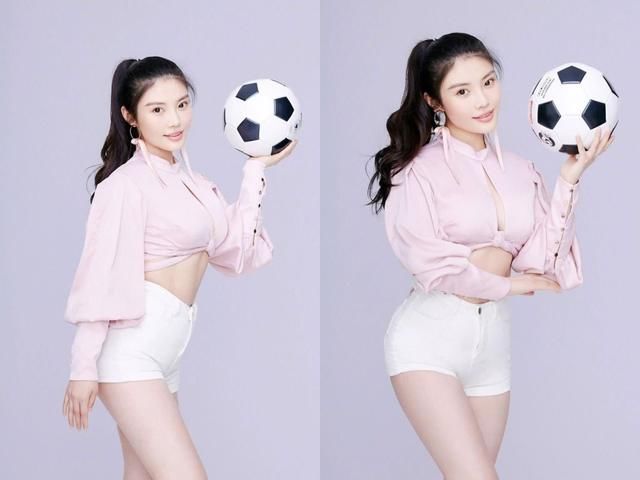 徐冬冬太猛了！这么窄的短裤也要硬塞进去，网友：不嫌勒得慌吗