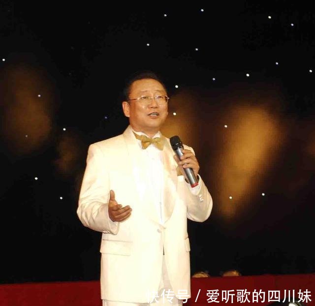  李连杰@比起李连杰改国籍被骂，为女买房拼老命的蒋大为，才是技高一筹