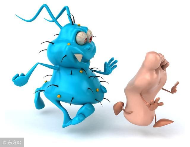 上万螨虫天天在脸上打洞，教你1个“妙招”，把螨虫一点点扼杀！