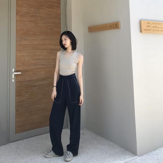 唐嫣为了显高，裤子把鞋完全遮住了！