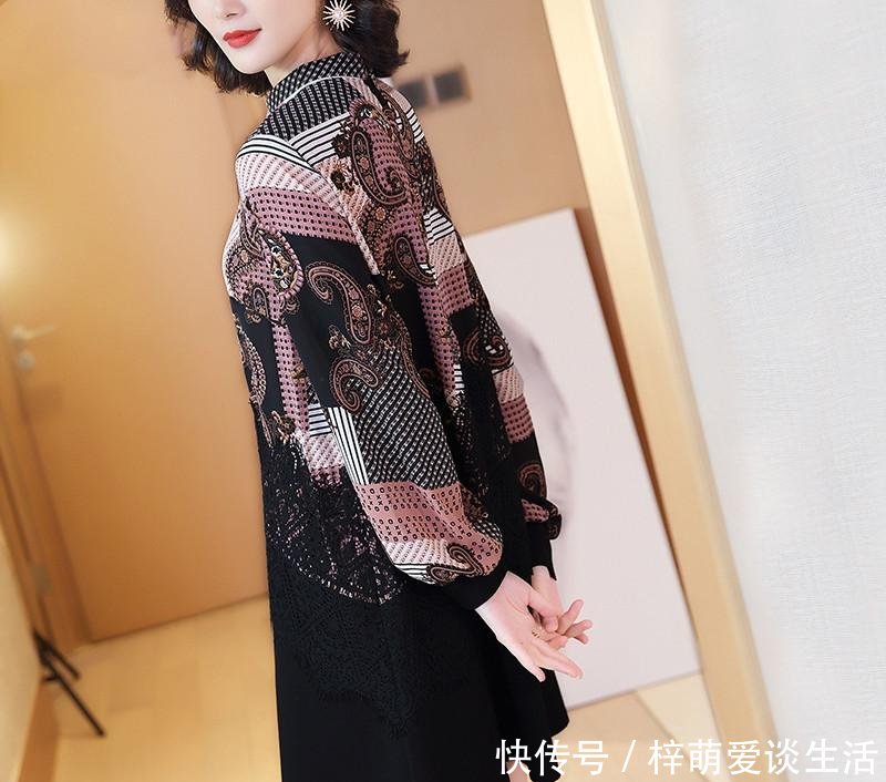 「气质」今春最流行有一种洋气,叫“玫瑰红”春裙,适合阔太太穿,衬的花颜月貌