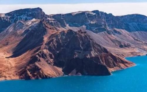 长白山到底有什么秘密，日本每年都对长白山进行勘测？这才是真实