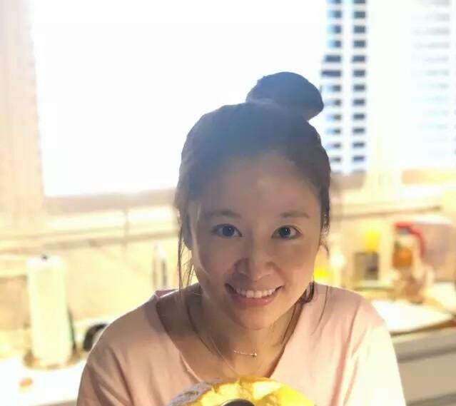 林心如正面回应网上疯传的丑照这是我吗晒出素颜照回击