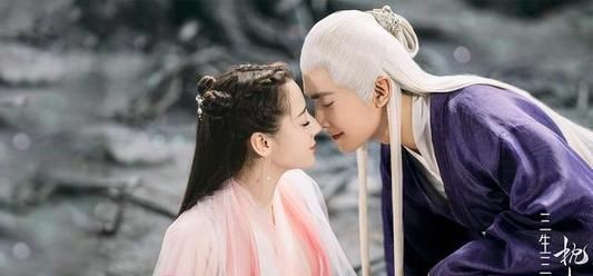  「外里」《枕上书》：东华帝君婚后有多爱白凤九？答案全部藏在番外里！