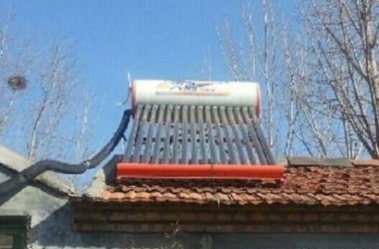 [安装]曾经家家户户都有的太阳能热水器，为什么现在不见有人安