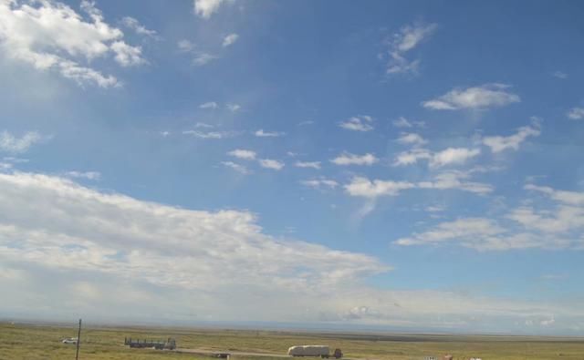 青海旅游见闻之二：沿途即风景，茶卡盐湖洁白天镜